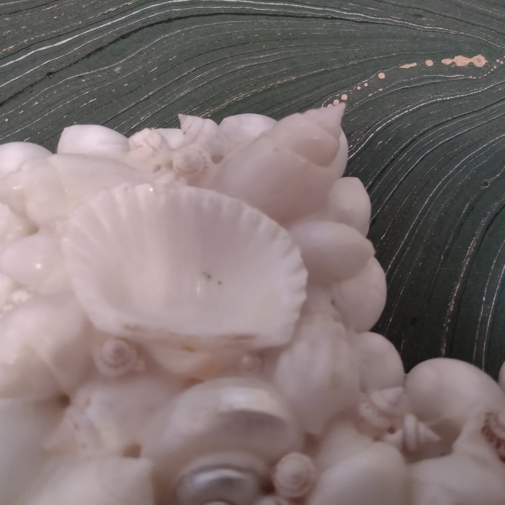 Handmade Seashell Cross - Picture 5 of 6